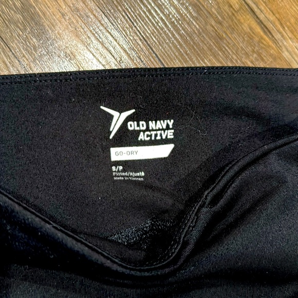 Old Navy Active Leggings - Picture 3 of 3